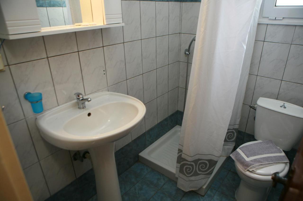 Poseidon Hotel アマウディア エクステリア 写真